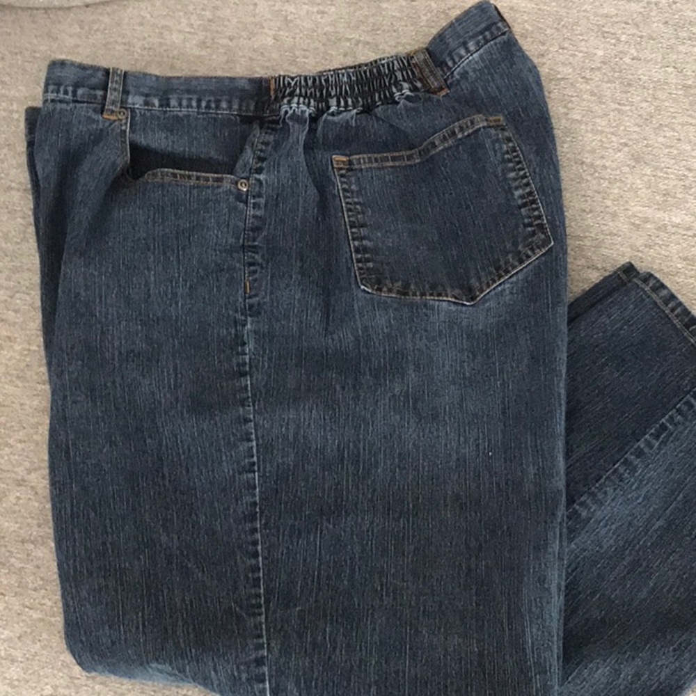 Ruby Rd. Women’s Elastic Side Capri